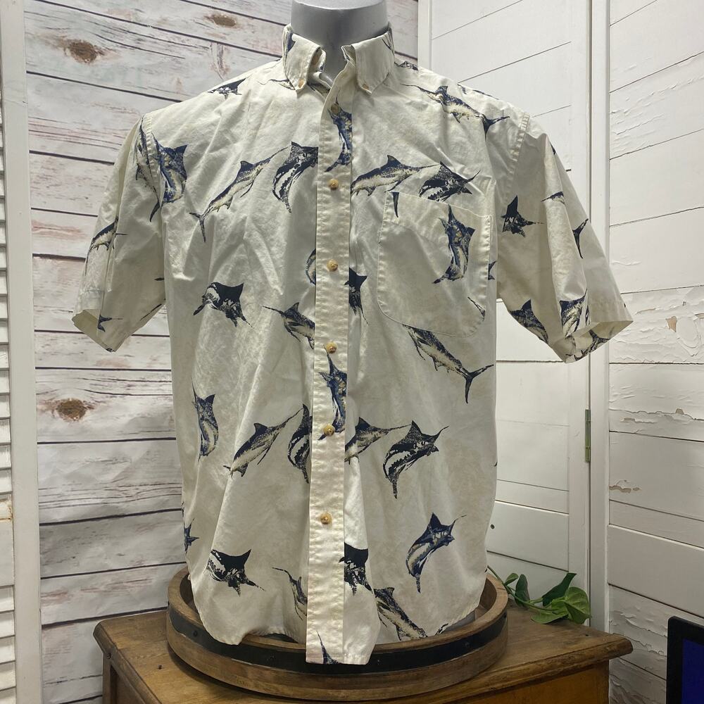 Natural Issue Wrinkle Free Camp Shirt Pocket Swordfish Fishing Fisherman Fish L